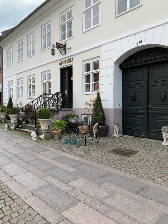 Apothekergaarden Stege B&B Экстерьер фото